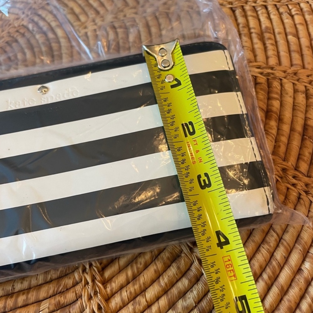 Kate Spade Black and White Striped Wallet - Picture 11 of 11